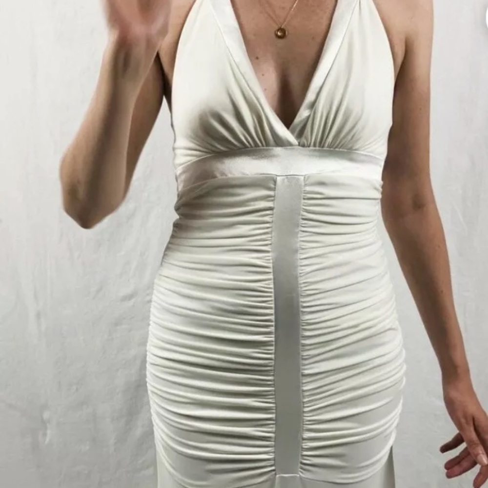 Jessica McClintock dress in Chicago cream